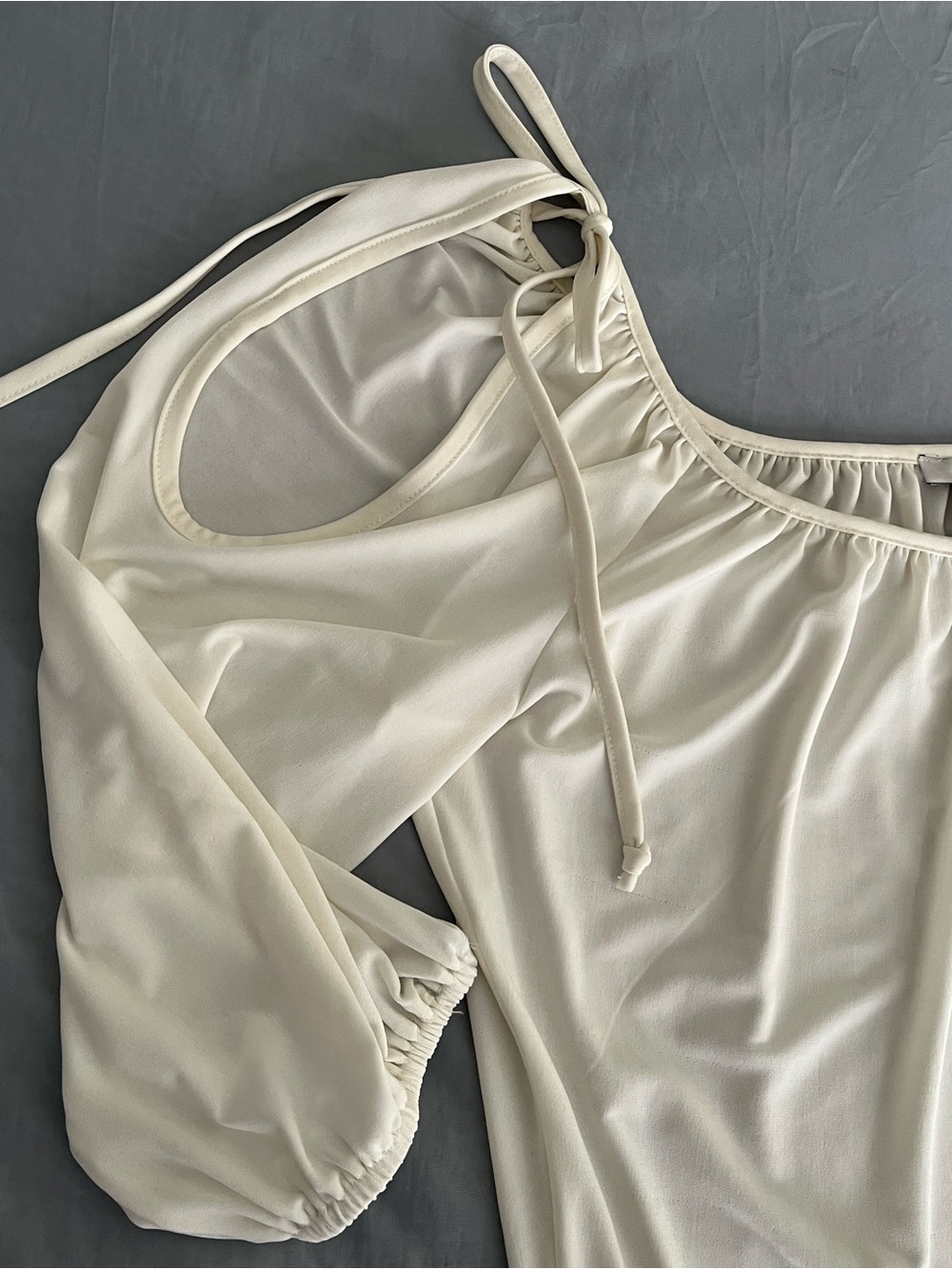 Cache Tie Shoulder Top - Picture 3 of 5